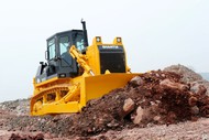  Komatsu D65P-12 