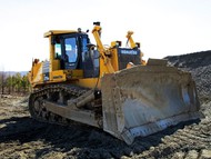  Komatsu D275A