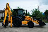 - New Holland B80B